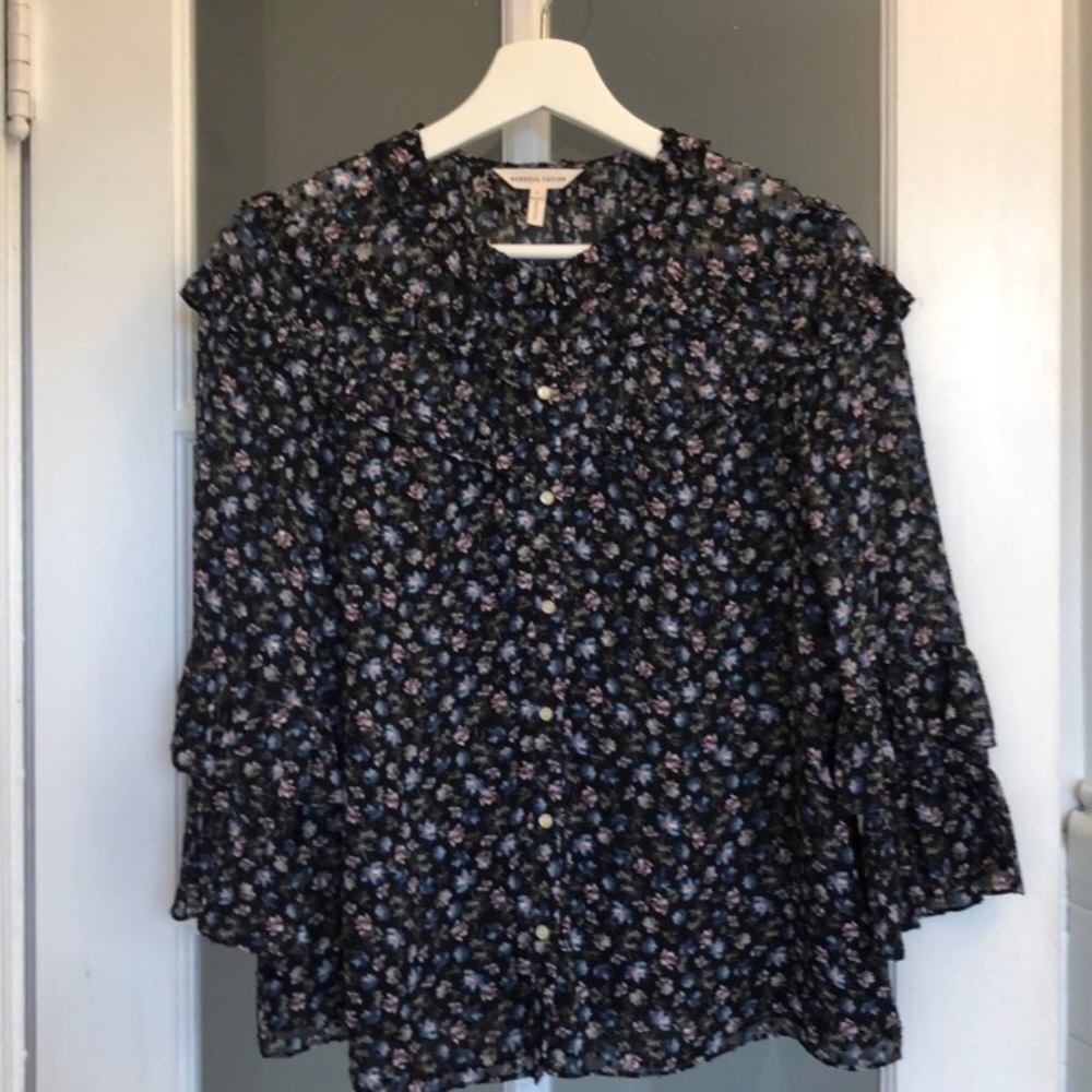 Beautiful Rebecca Taylor floral silk blouse